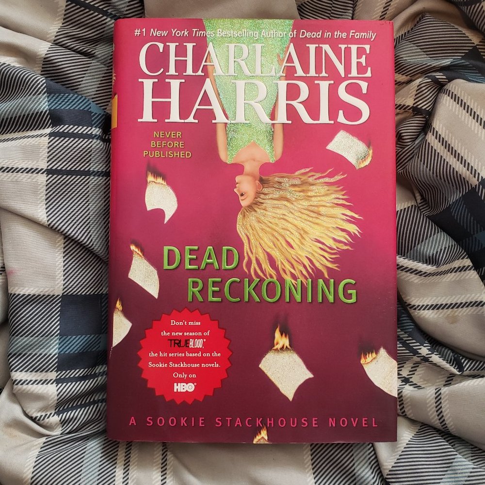 Book: Dead reckoning by Charlaine Harris